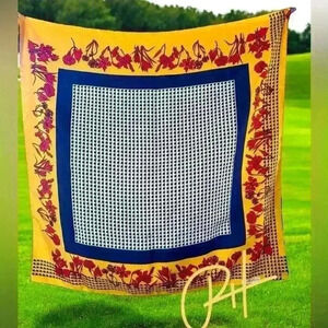 Beautiful fall inspired scarf- Vintage Relic scarf size 30x30